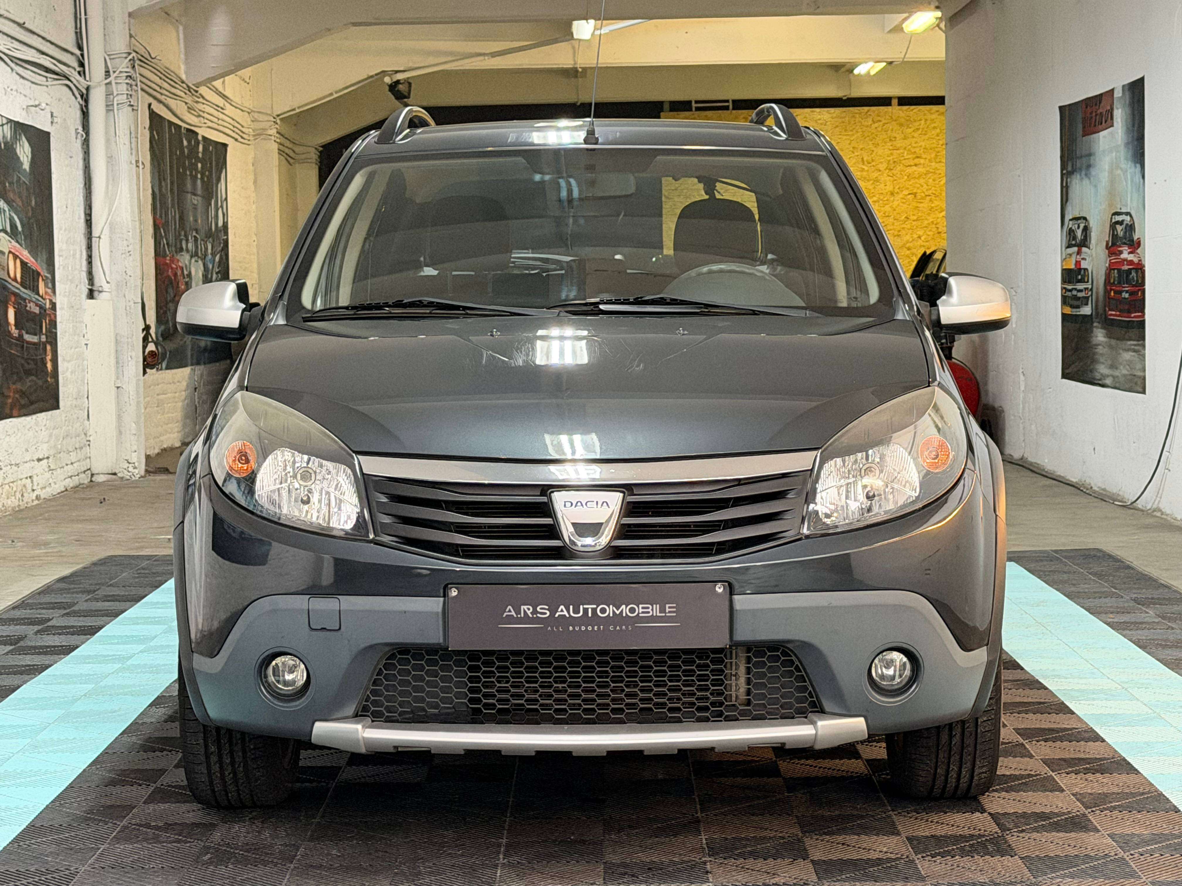 Dacia Sandero 1.6i Stepway - Airco - Garantie 12mois