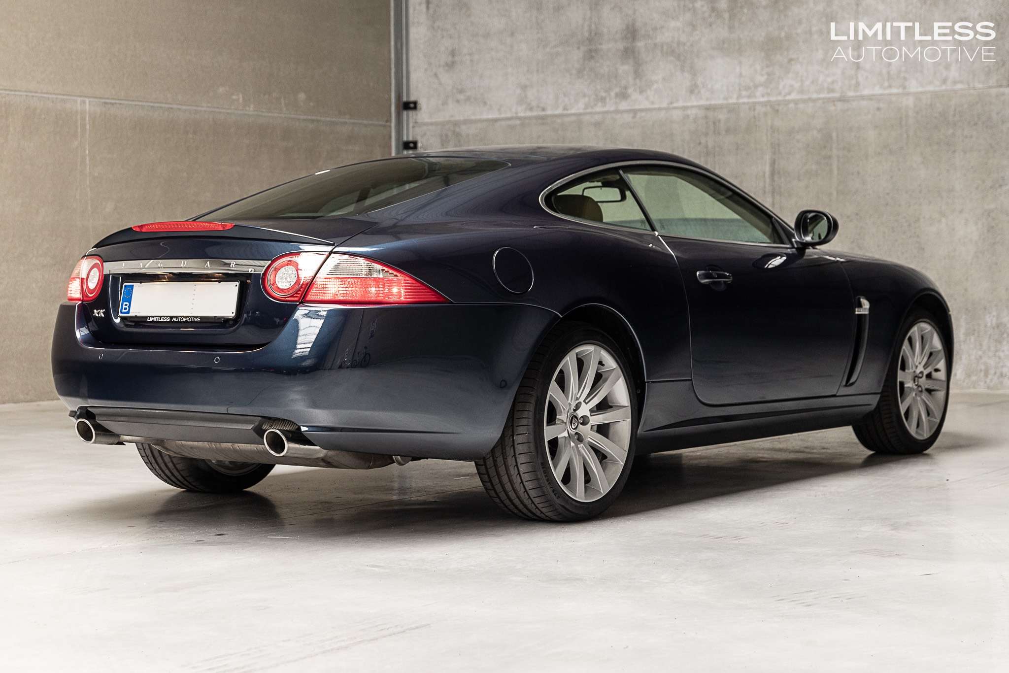 Jaguar XK Coupé 3.6i V8 | Blue on Beige
