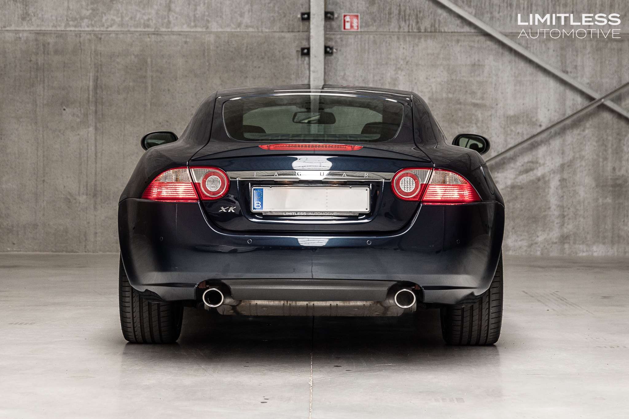 Jaguar XK Coupé 3.6i V8 | Blue on Beige