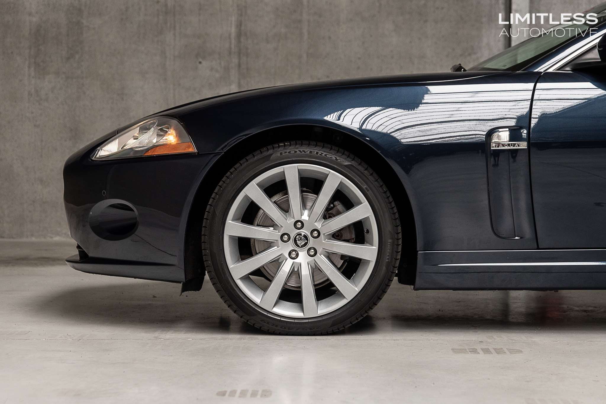 Jaguar XK Coupé 3.6i V8 | Blue on Beige