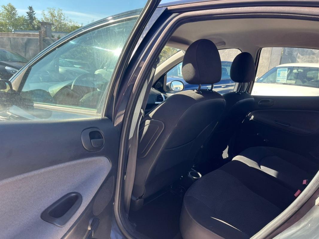 Peugeot 206+ 1.4L HDI 70 CH 1re MAIN - ENTIÈREMENT RÉVISÉE ET GARANTIE 12 MOIS