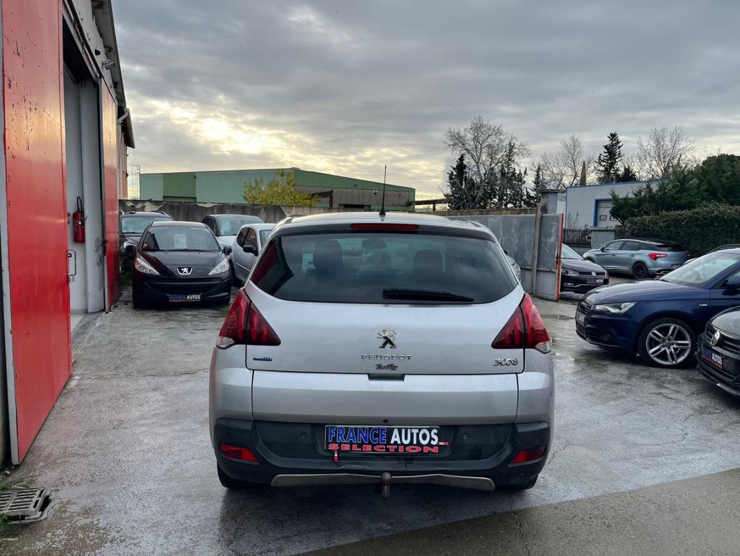 Peugeot 3008 1.6L HDI 120 CH TOIT PANORAMIQUE ENTIÈREMENT RÉVISÉE ET GARANTIE 12 MOIS EN EUROPE