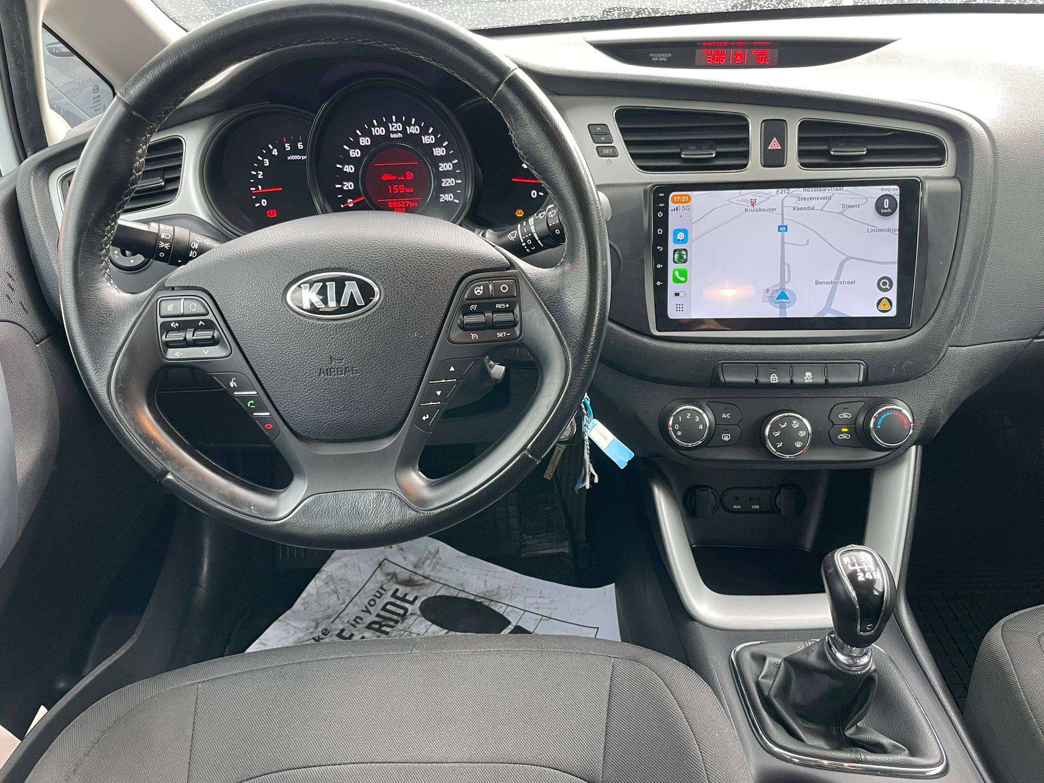 Kia Ceed / cee'd 1.6 / RADAR AV AR / CARPLAY / AIRCO / NAVI / GARANTIE 12 MOIS