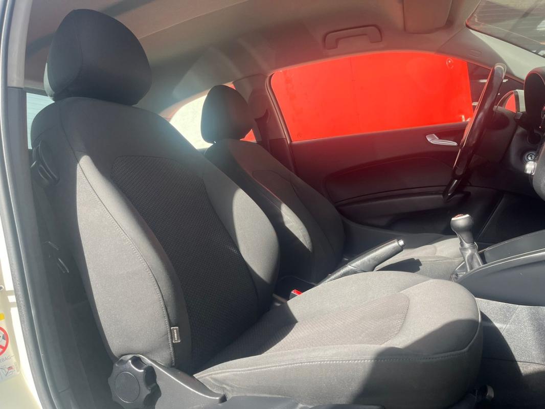 Audi A1 1.6 TDI 90 CH TRÈS PROPRE - ENTIÈREMENT RÉVISÉE & GARANTIE 12 MOIS