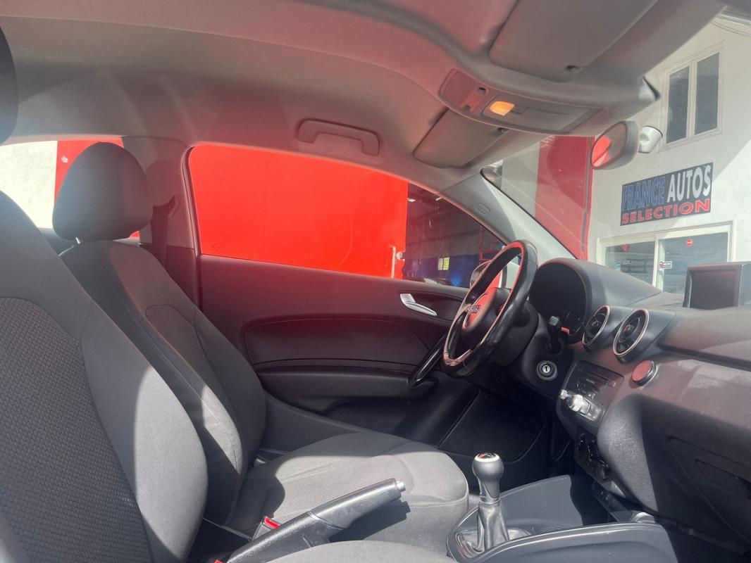 Audi A1 1.6 TDI 90 CH TRÈS PROPRE - ENTIÈREMENT RÉVISÉE & GARANTIE 12 MOIS