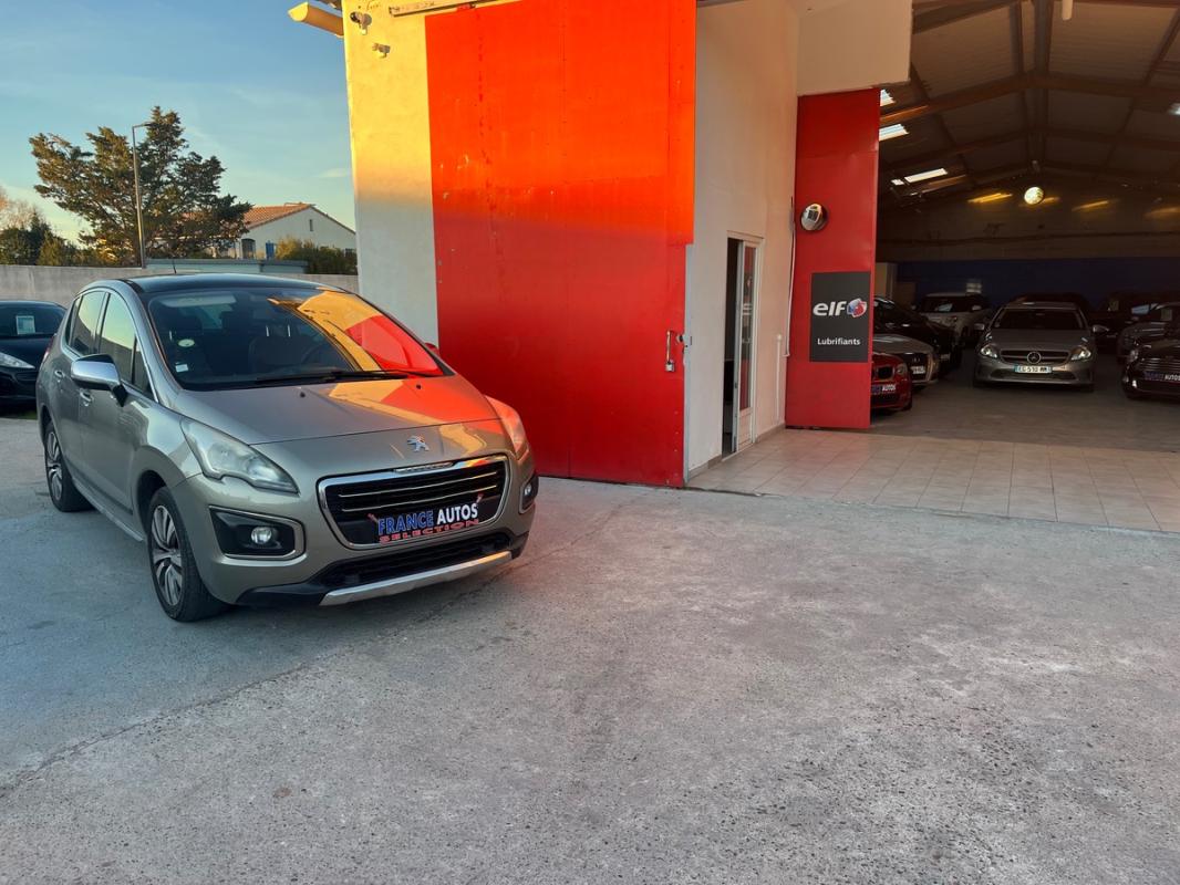 Peugeot 3008 1.6L HDI 121 CH - TOIT PANO ALLURE AVEC CAMÉRA | ENTIÈREMENT RÉVISÉE & GARANTIE 12 MOIS