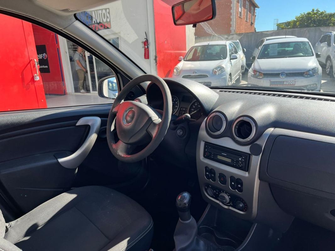 Dacia Sandero 1.5L DCI 70 CHEVAUX - ENTIÈREMENT RÉVISÉE ET GARANTIE TRÈS PROPRE ROBUSTE