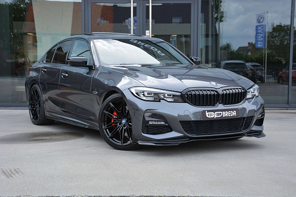 BMW 330 e M-performance/M-Seats/Pano/360°cam