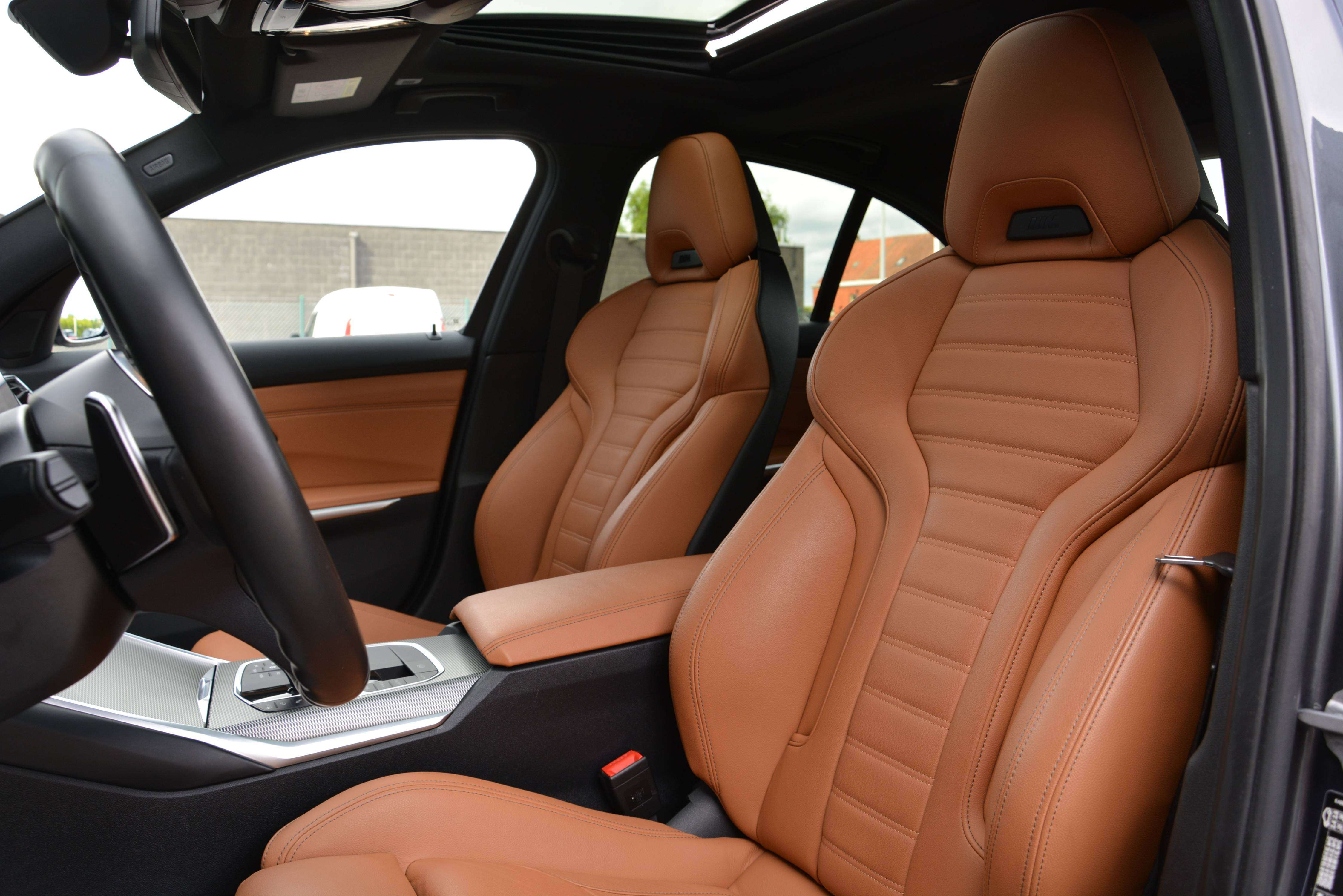 BMW 330 e M-performance/M-Seats/Pano/360°cam