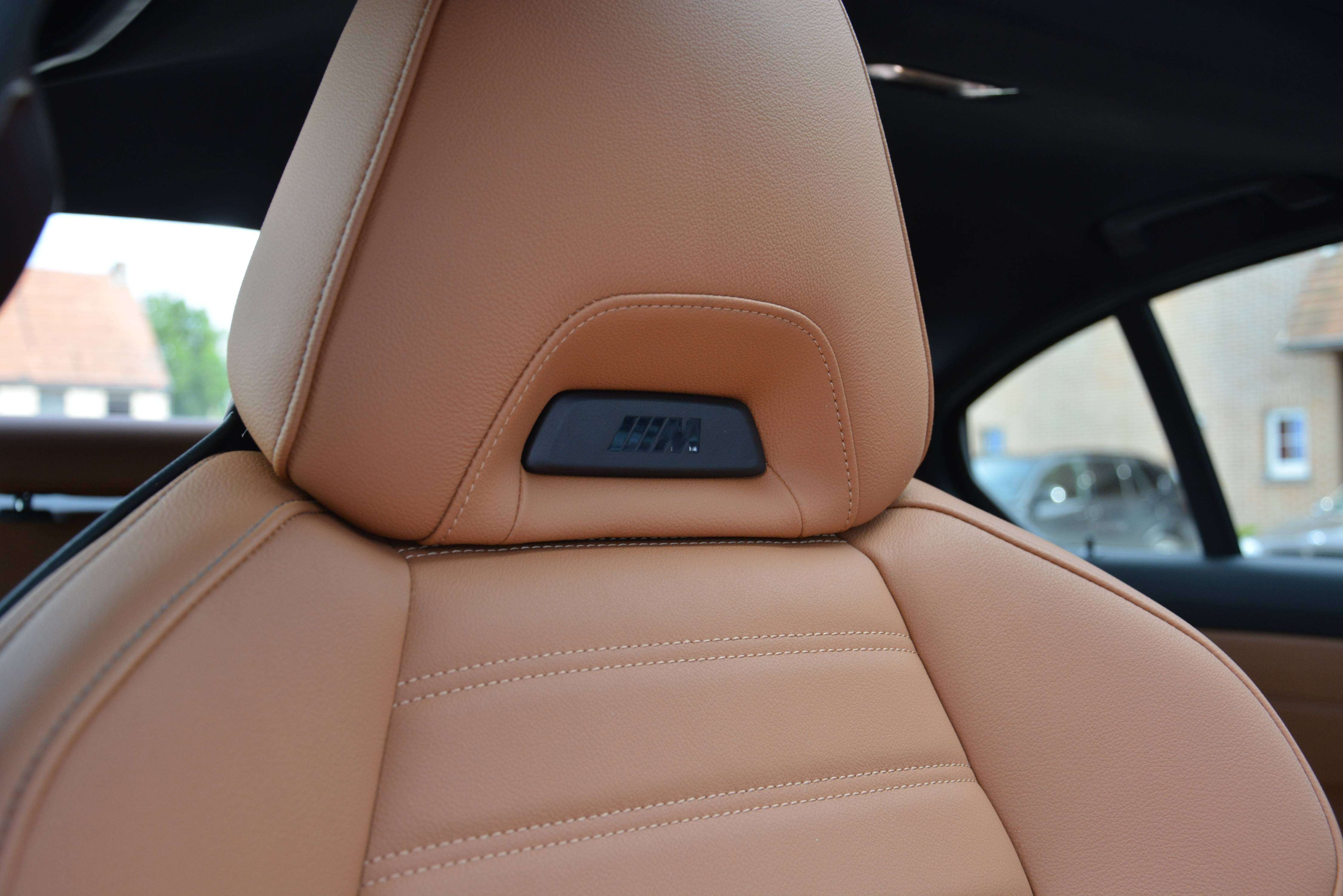 BMW 330 e M-performance/M-Seats/Pano/360°cam