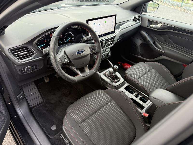 Ford Focus ST line 1.0 Ecoboost 124ch