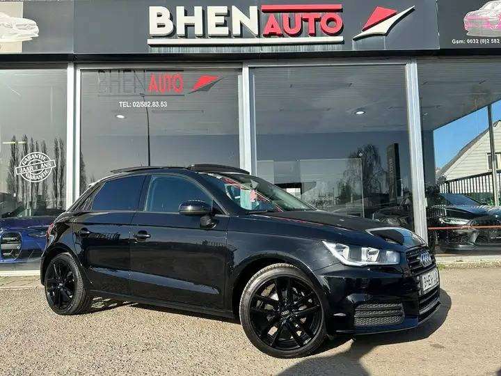 Audi A1 0% CREDIT A 331,66€/MOIS SANS FRAIS ZONDER KOSTEN / Sportback 1.0 TFSI/TOIT PANO/FULL BLACK/GARANTIE 12 MOIS