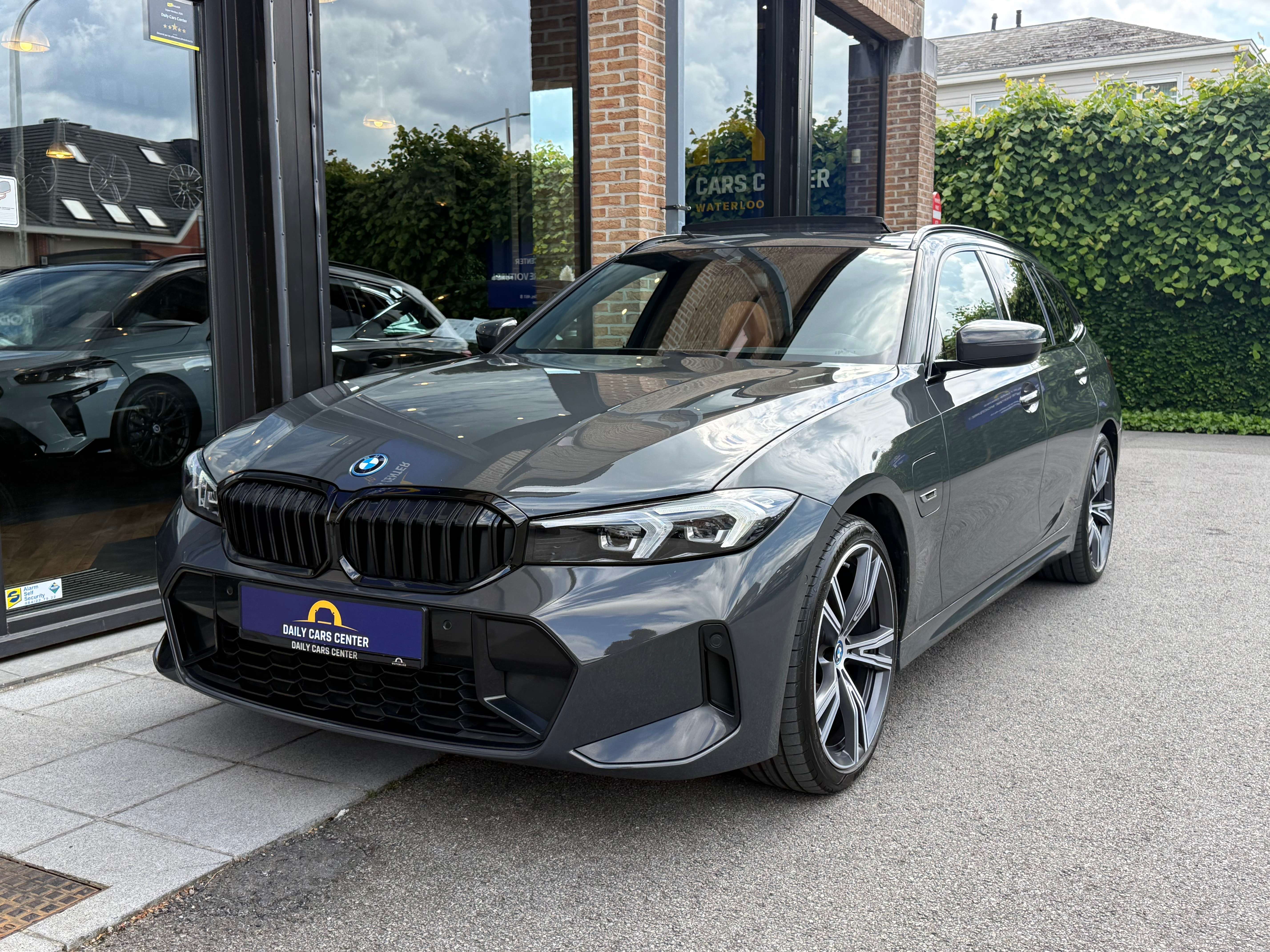 BMW 320 eAS PHEV MSport I HeadUp I H&K I Pano I Ambi I NaviPro