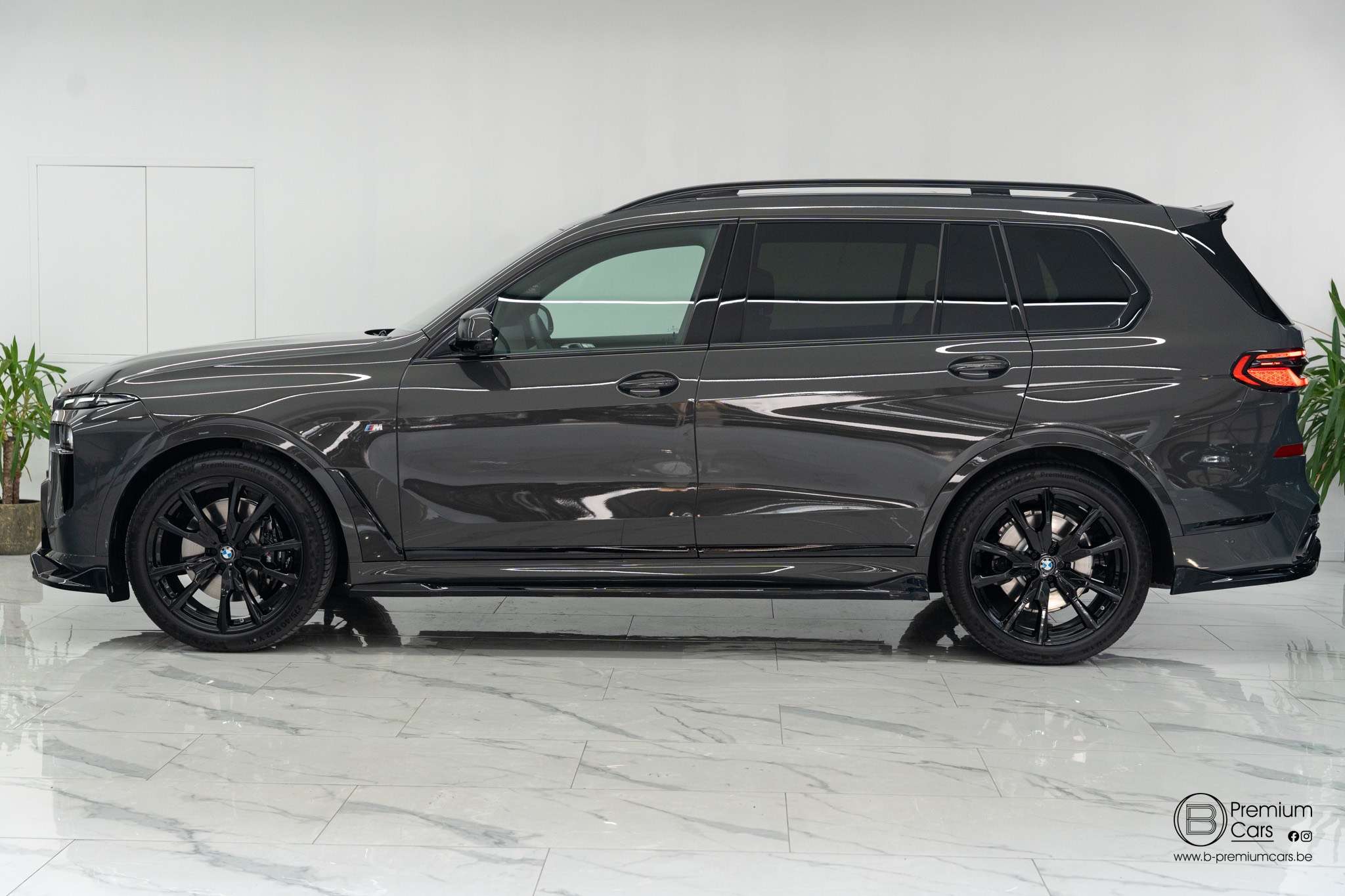 BMW X7 xDrive 40i M-pack pro bodykit! Acc, Hud, Massage!