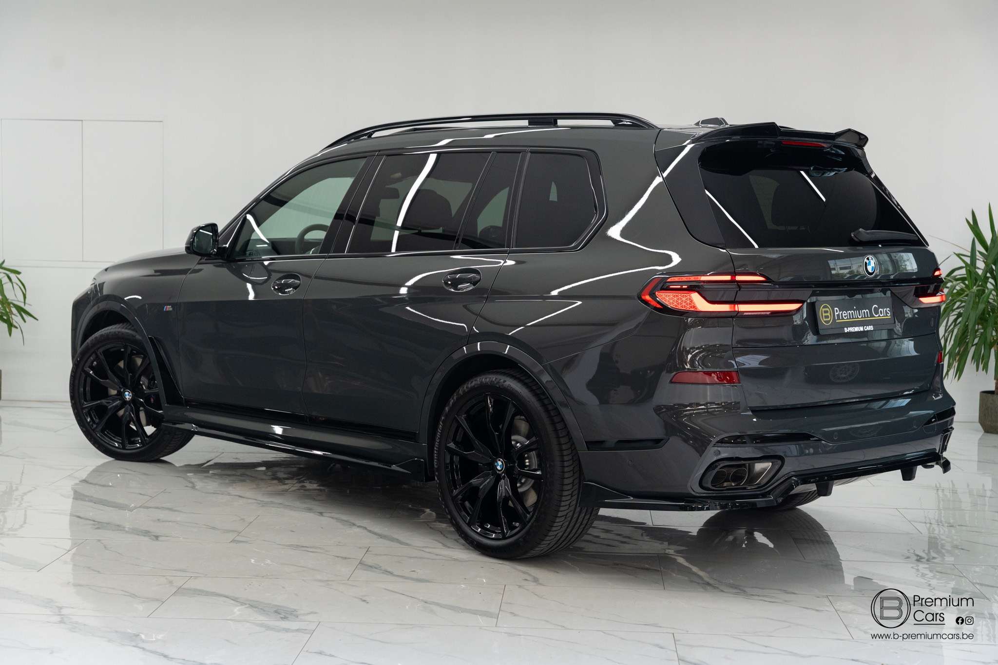 BMW X7 xDrive 40i M-pack pro bodykit! Acc, Hud, Massage!