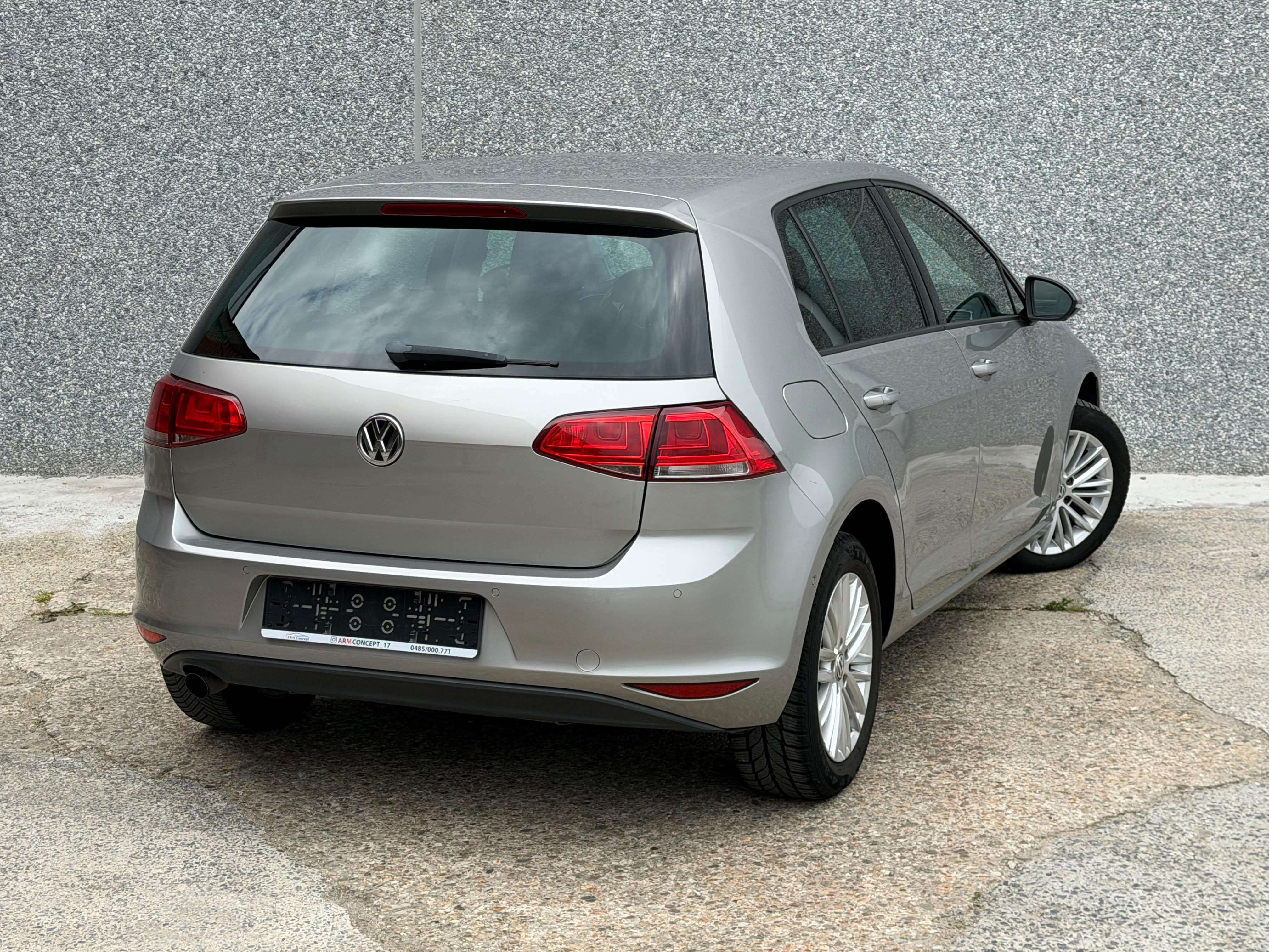 Volkswagen Golf Golf 1.2 TSI Essence CUP Garantie 12 Mois