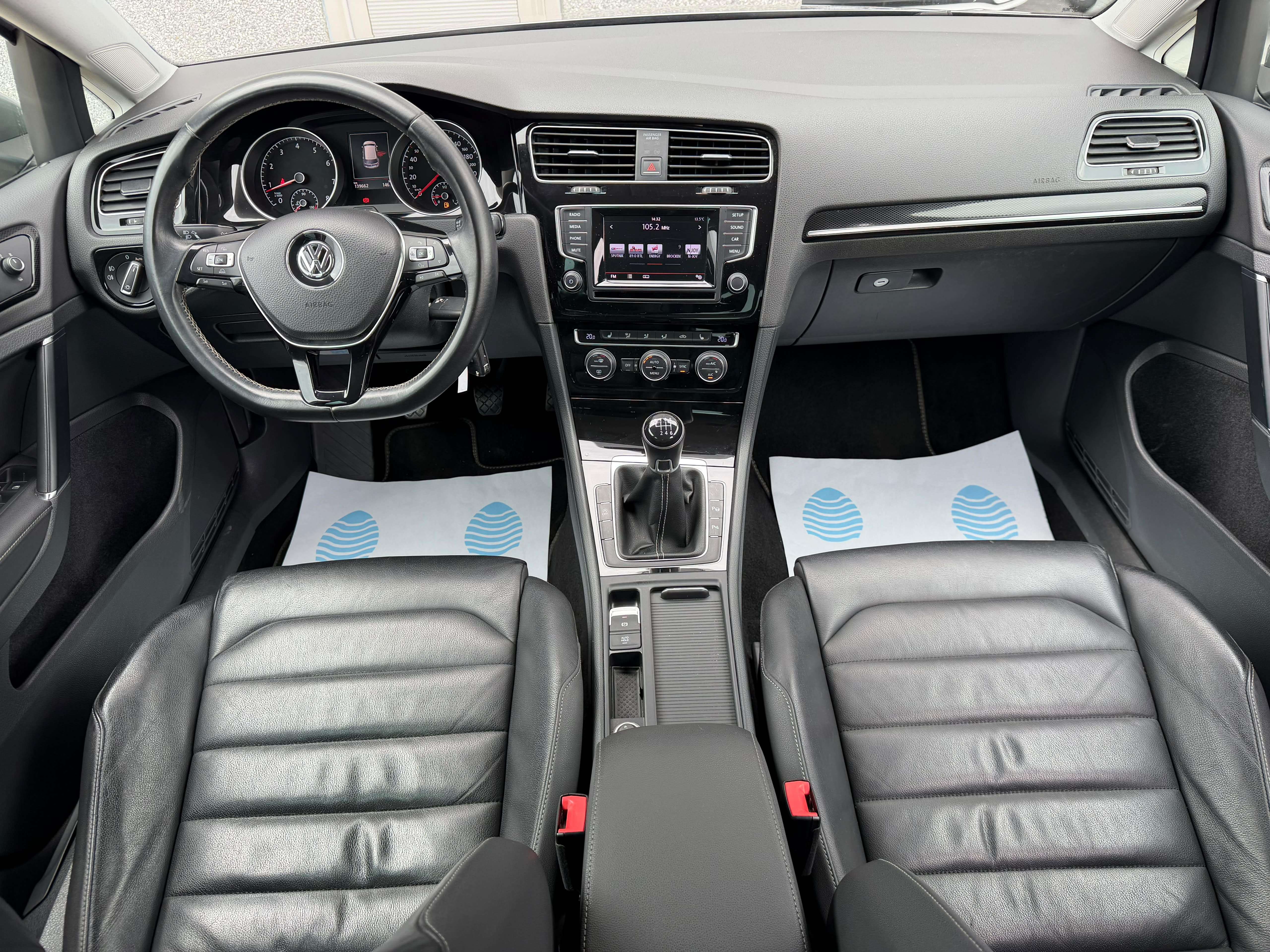 Volkswagen Golf Golf 1.2 TSI Essence CUP Garantie 12 Mois