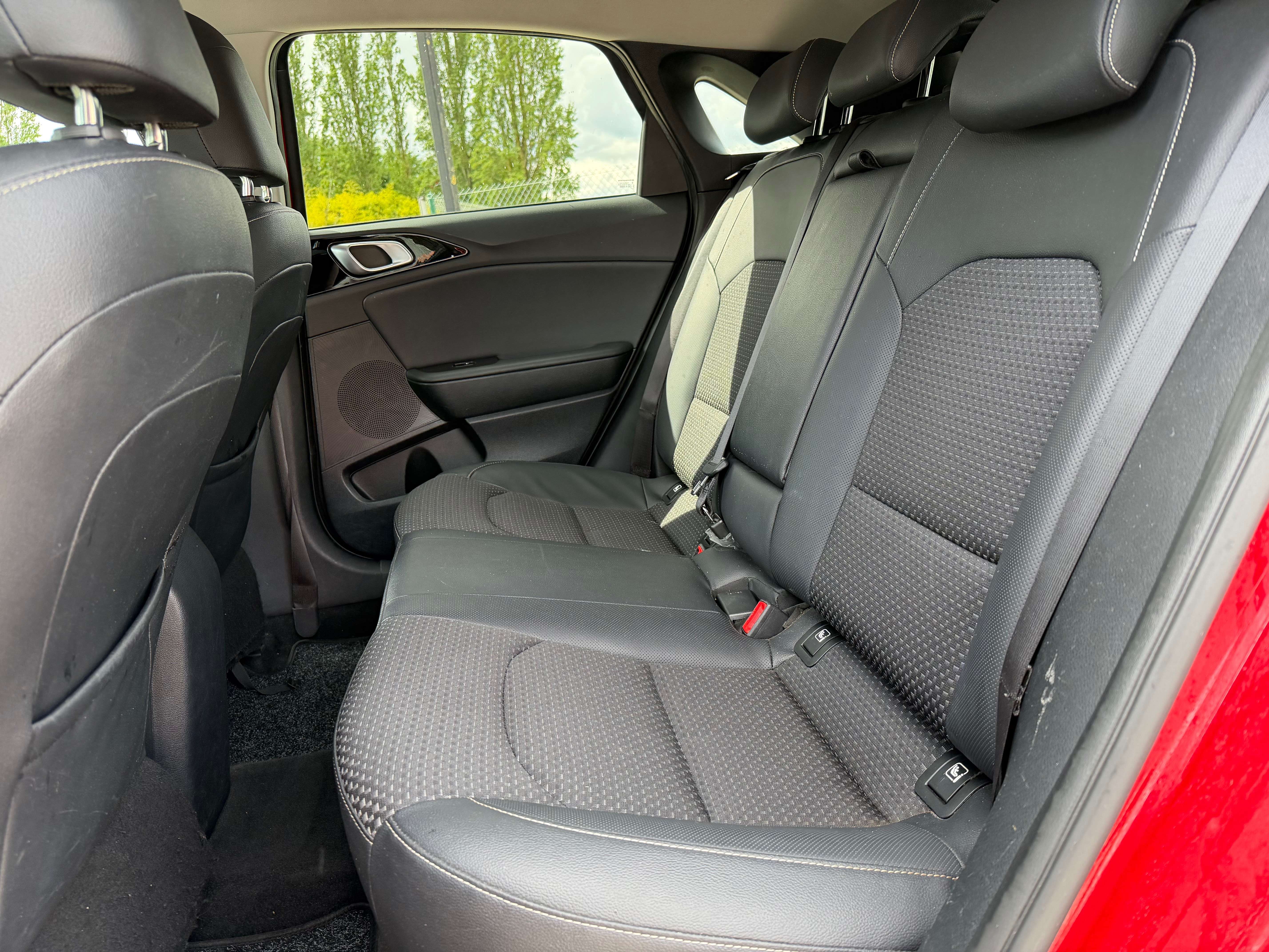Kia Ceed / cee'd Ceed 1.6 CRDi • TRES PROPRE • ROULE PARFAITEMENT