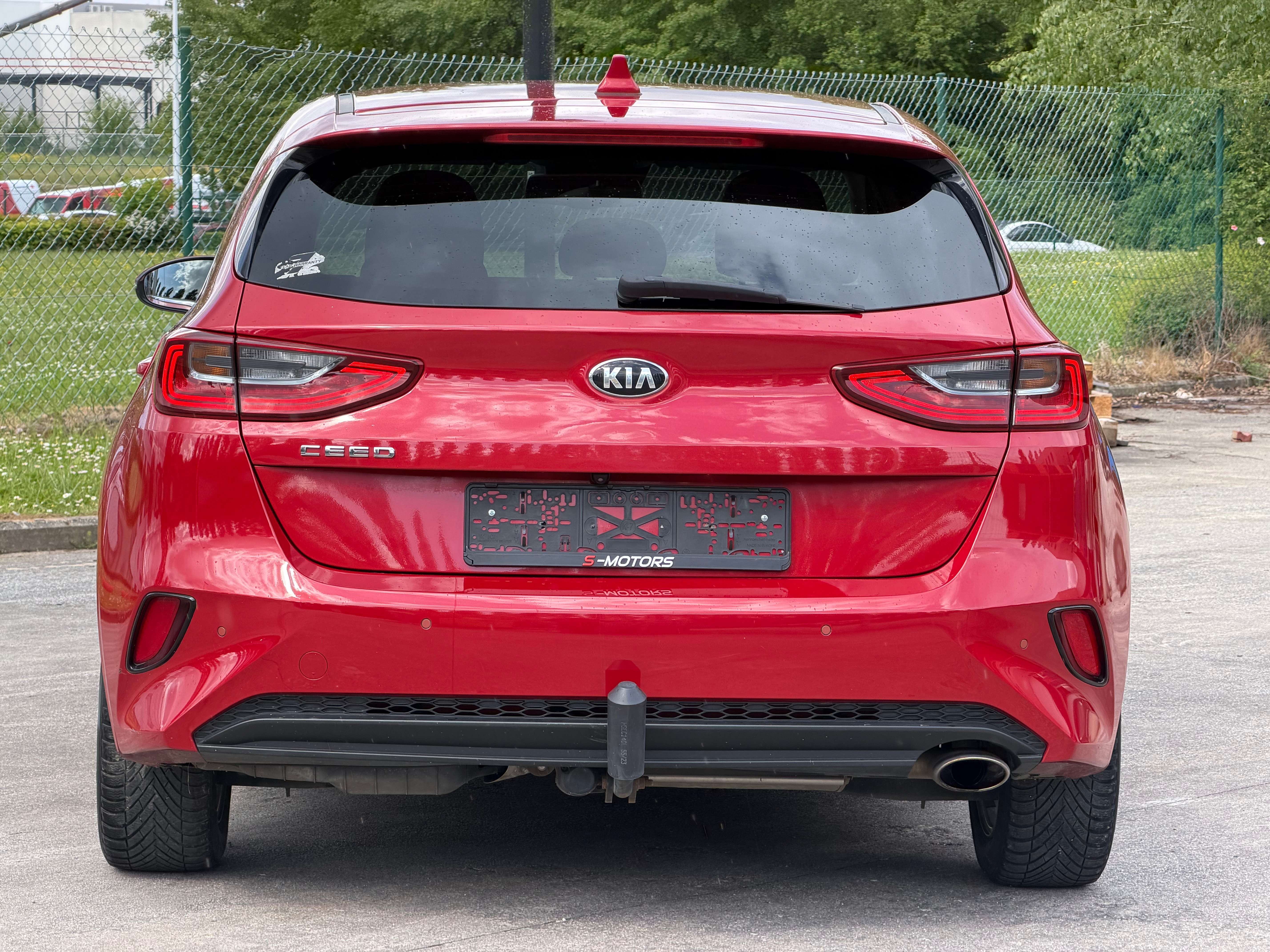 Kia Ceed / cee'd Ceed 1.6 CRDi • TRES PROPRE • ROULE PARFAITEMENT