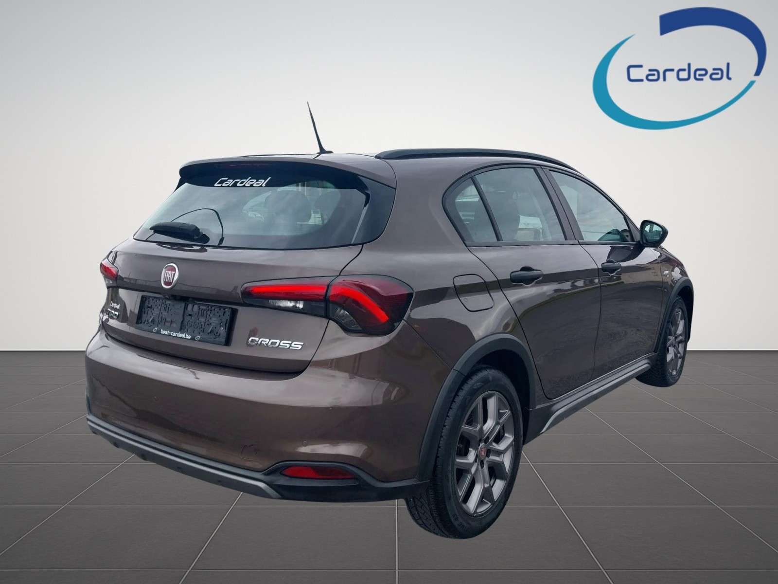 Fiat Tipo Cross /GPS/CAMERA/BLUETOOTH/GARANTIE/
