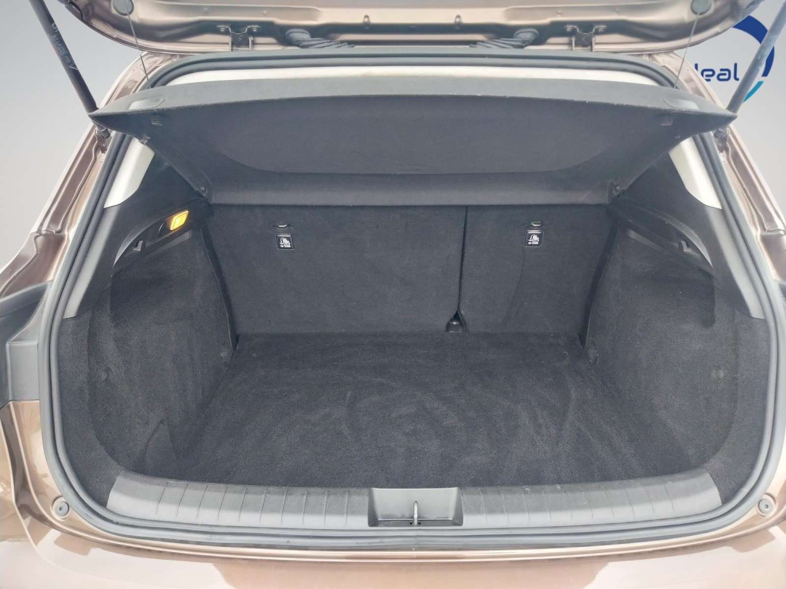 Fiat Tipo Cross /GPS/CAMERA/BLUETOOTH/GARANTIE/