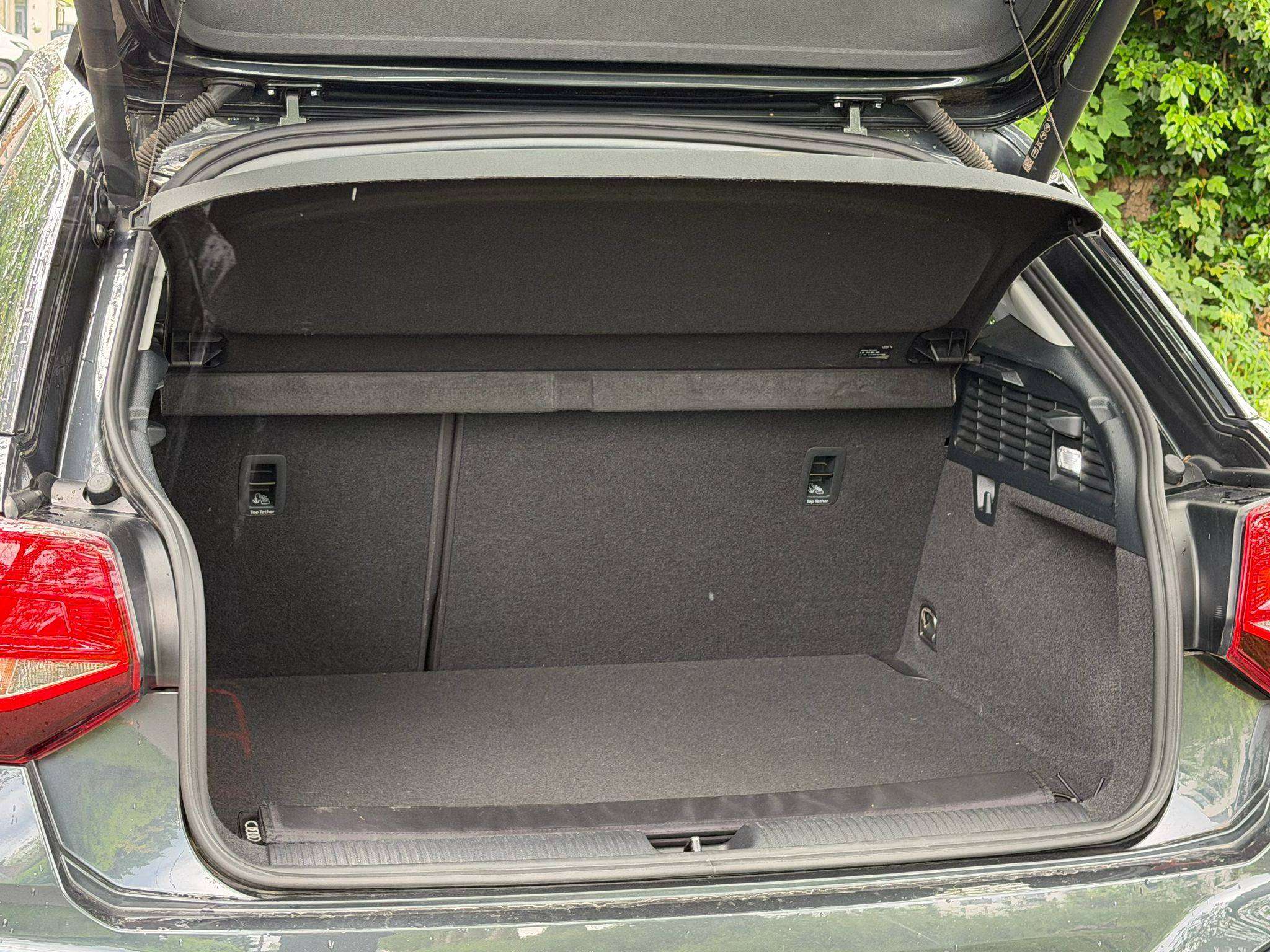 Audi Q2 30 TFSI S line - Garantie 12 mois