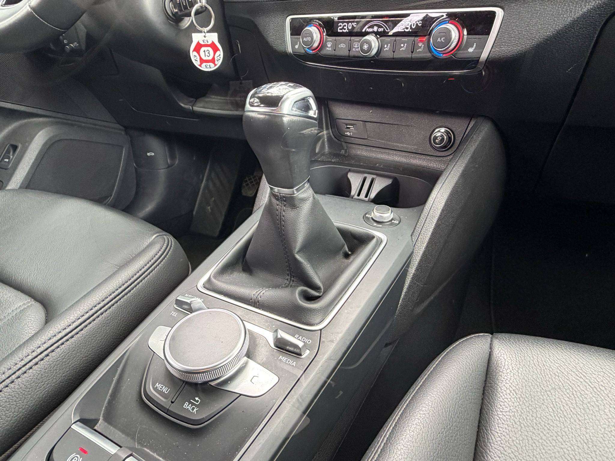 Audi Q2 30 TFSI S line - Garantie 12 mois