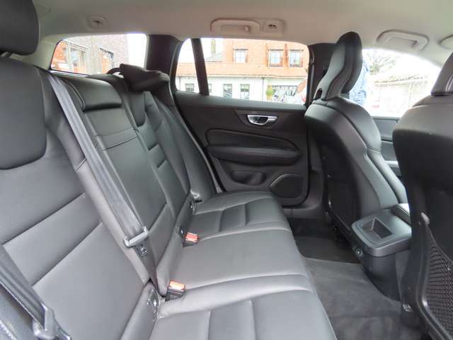 Volvo V60 V60 2.0 B3 MHEV Inscription Geartronic 14793eur NET