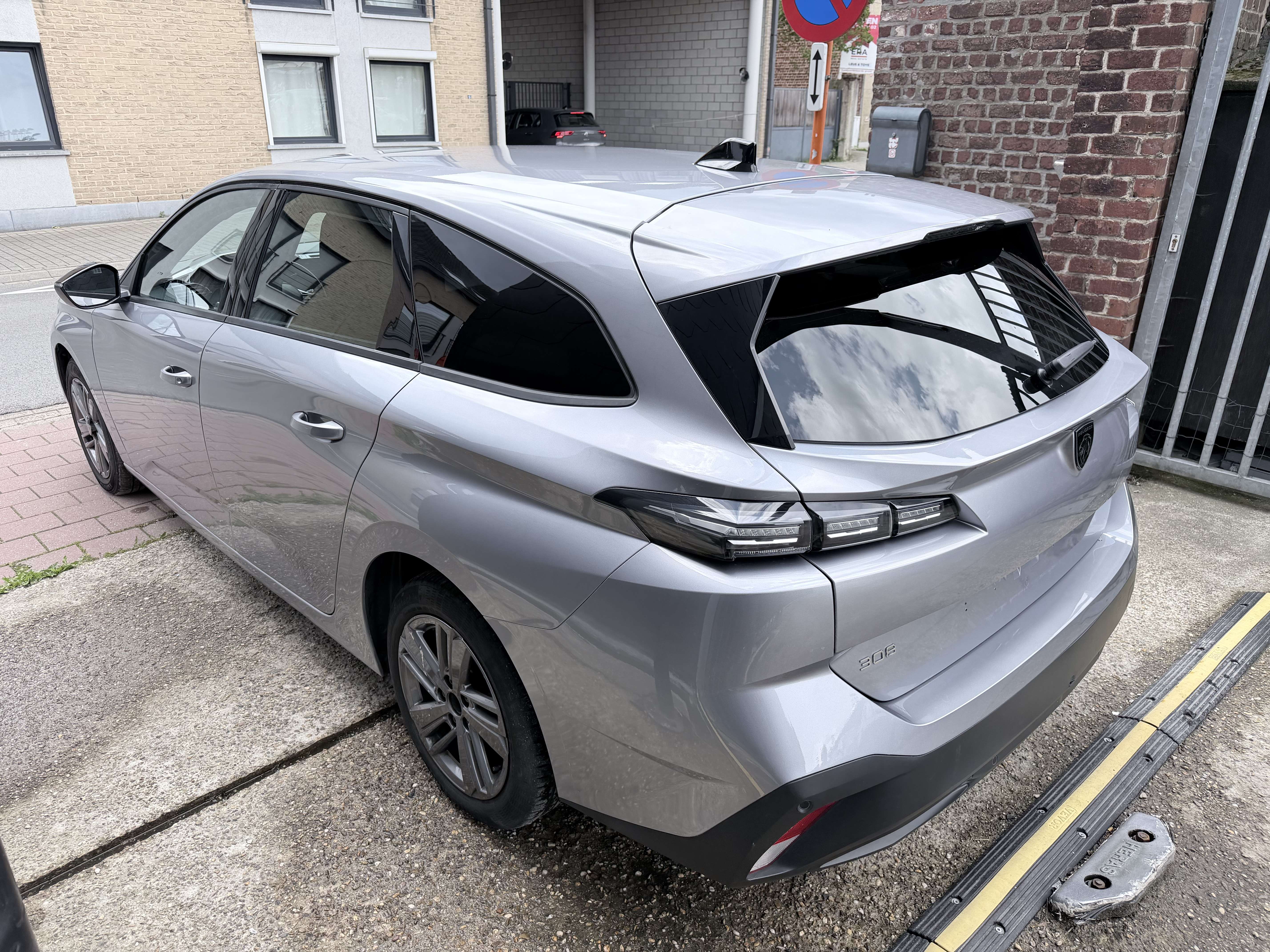 Peugeot 308 ACTIVE PACK S | CARPLAY | AIRCO | NAVIGATIE | DIGITAAL DASHBOARD