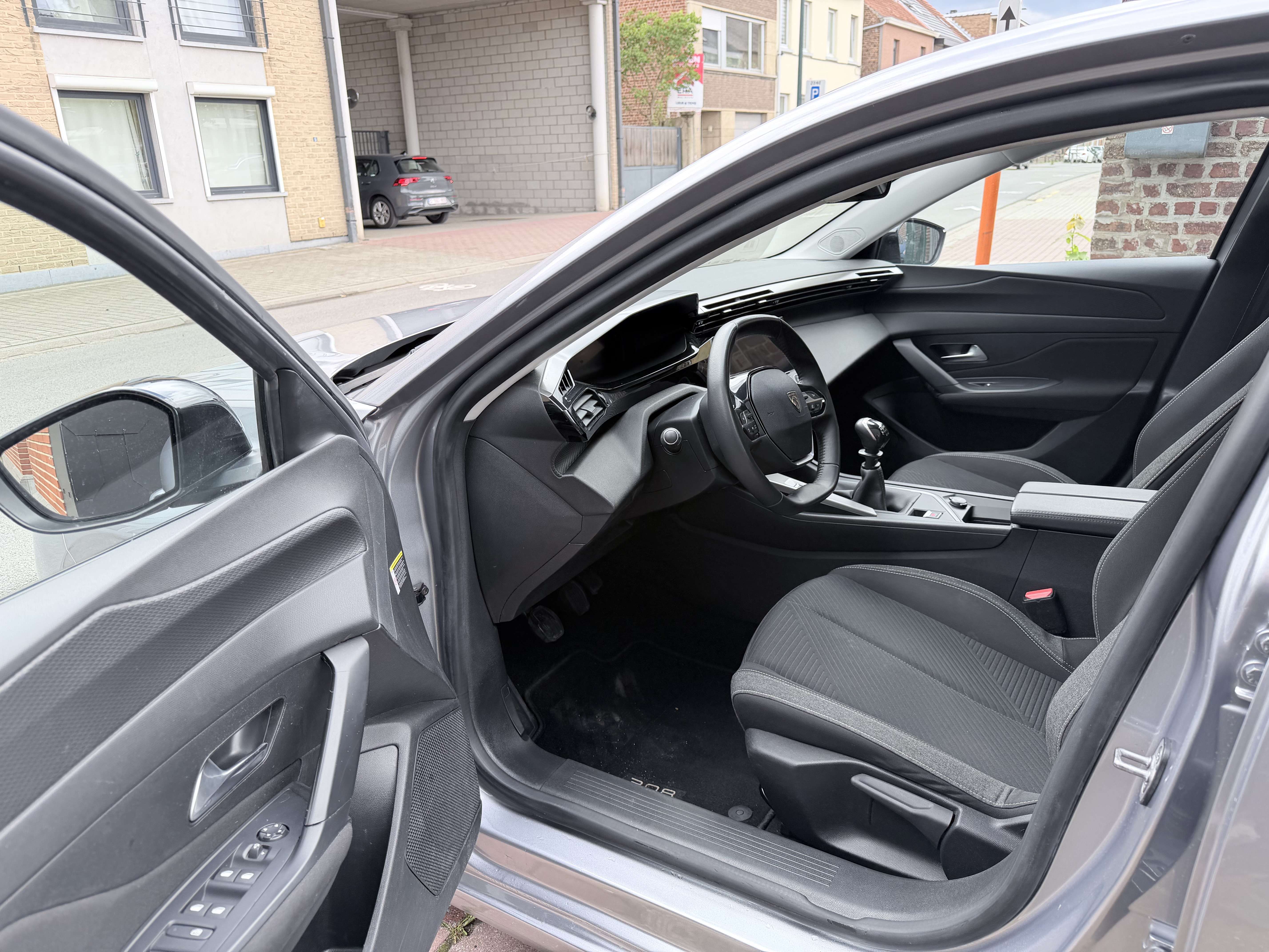Peugeot 308 ACTIVE PACK S | CARPLAY | AIRCO | NAVIGATIE | DIGITAAL DASHBOARD