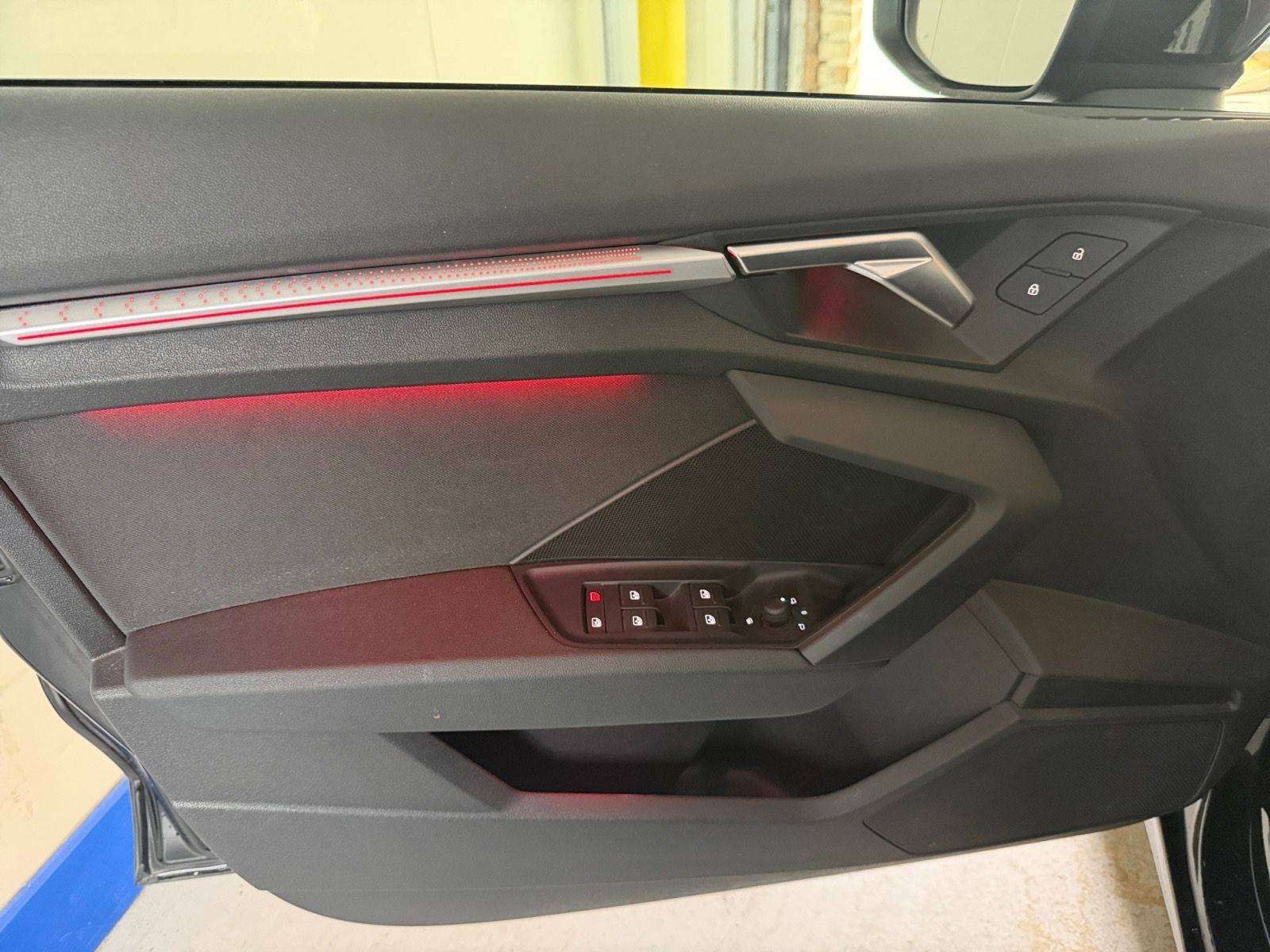 Audi A3 A3 Sportback 30 TFSI • Garantie 12 mois • Audi • Pack LED intérieur • Véhicule belge