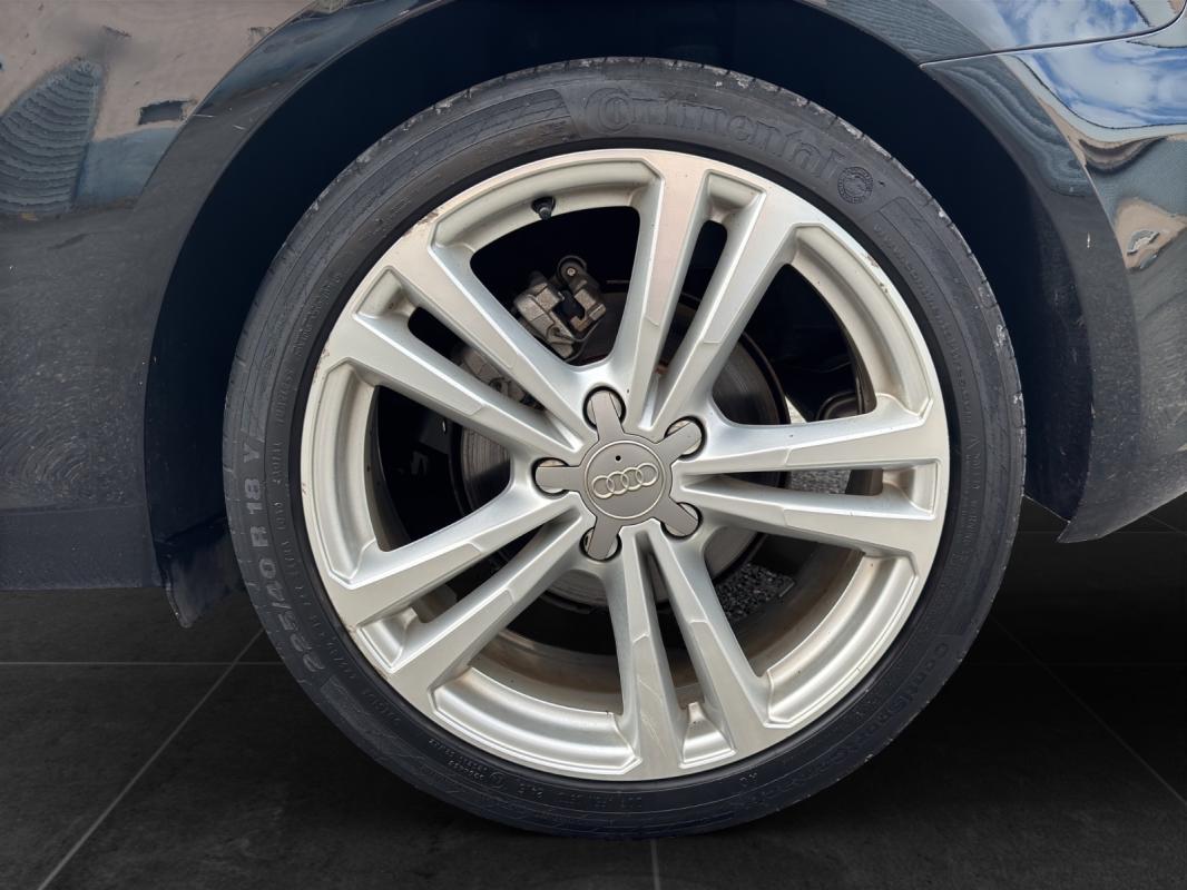 Audi A3 1.2 TFSI 110 S line S tronic 7