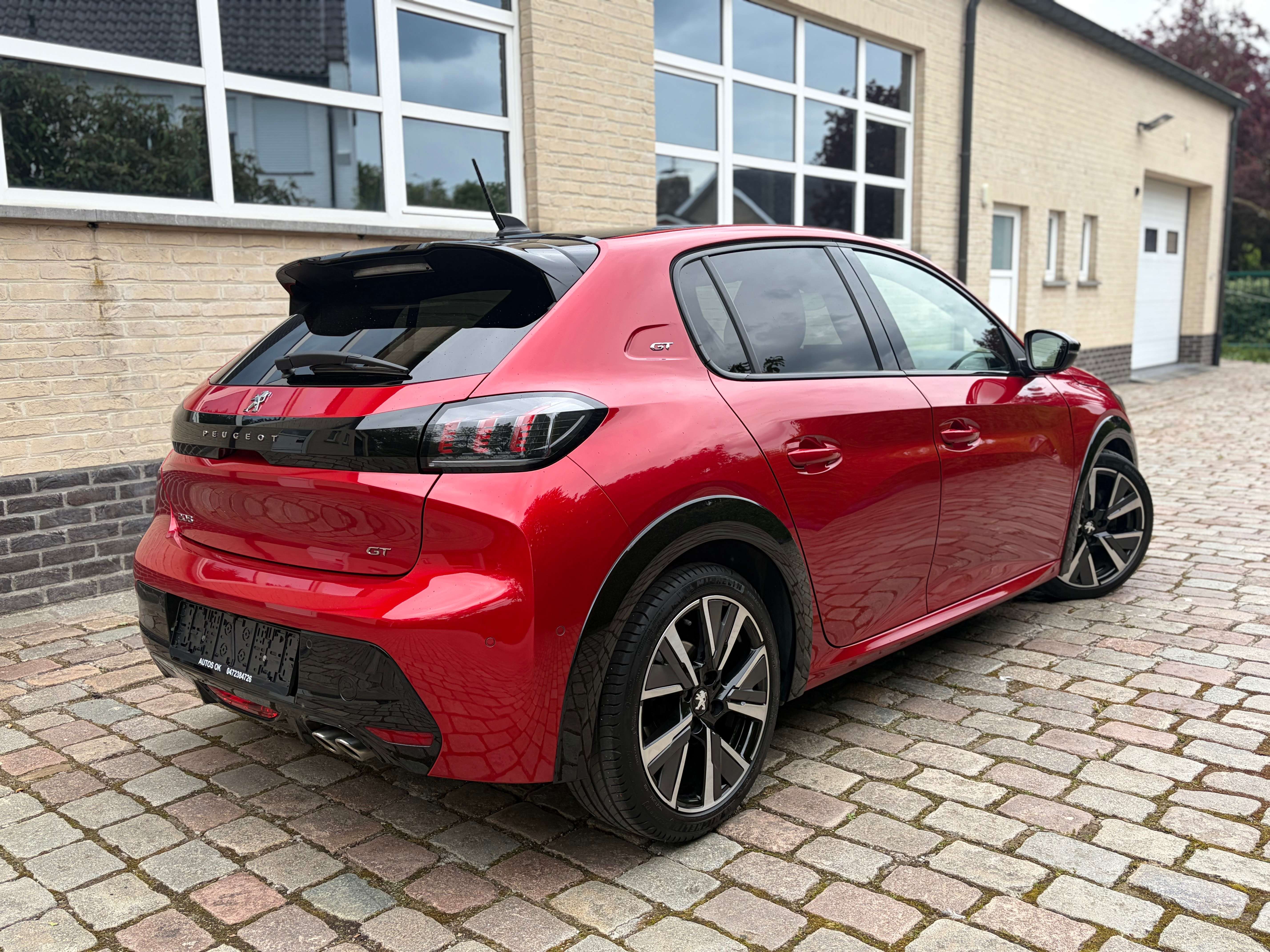 Peugeot 208 1.2 PureTech GT Line  ### 61000 km ###