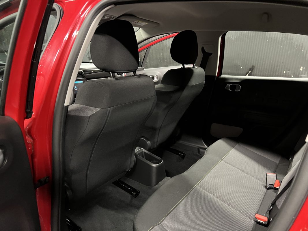 Citroen C3 III FEEL 1.2 82 Cv 1ERE MAIN / 17 300 Kms APPLE CARPLAY & ANDROID - GARANTIE 1 AN