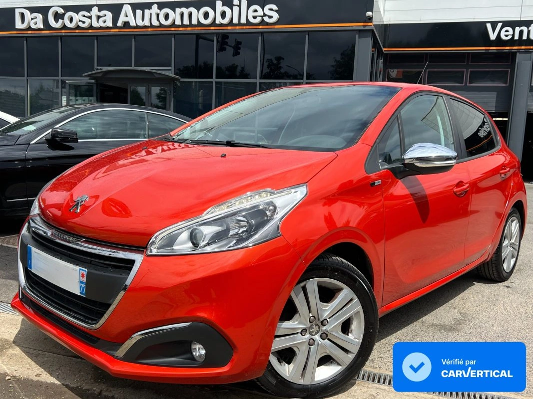 Peugeot 208 PHASE 2 STYLE 1.2 82 Cv ECRAN TACTILE / APPLE & ANDROID 5 PORTES - GARANTIE 1 AN