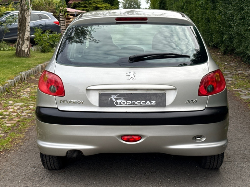 Peugeot 206 1.1 ESSENCE 60CH * 98.000KM * 5 PORTES * GARANTIE