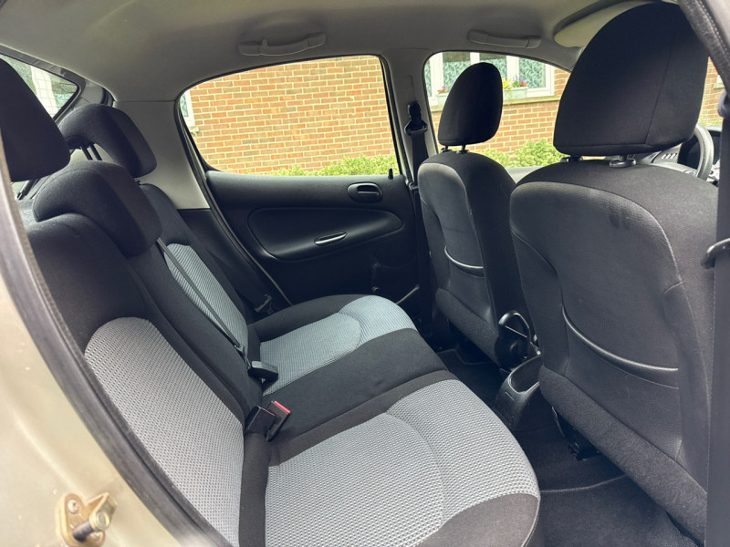 Peugeot 206 1.1 ESSENCE 60CH * 98.000KM * 5 PORTES * GARANTIE
