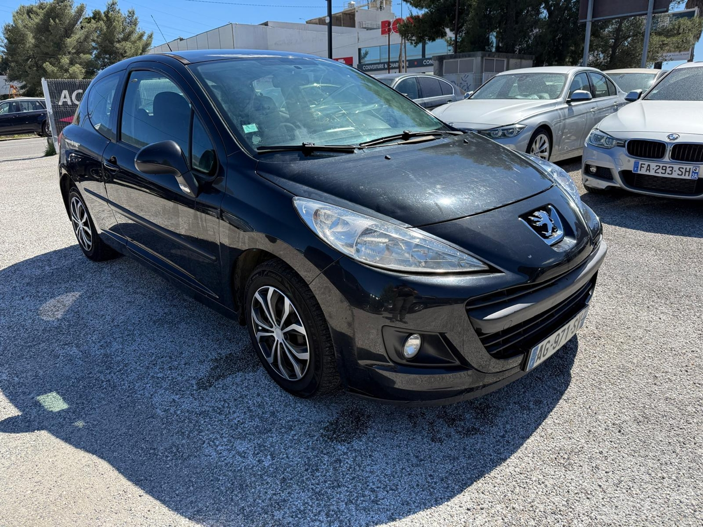 Peugeot 207 1.4 HDI70 PREMIUM 3P