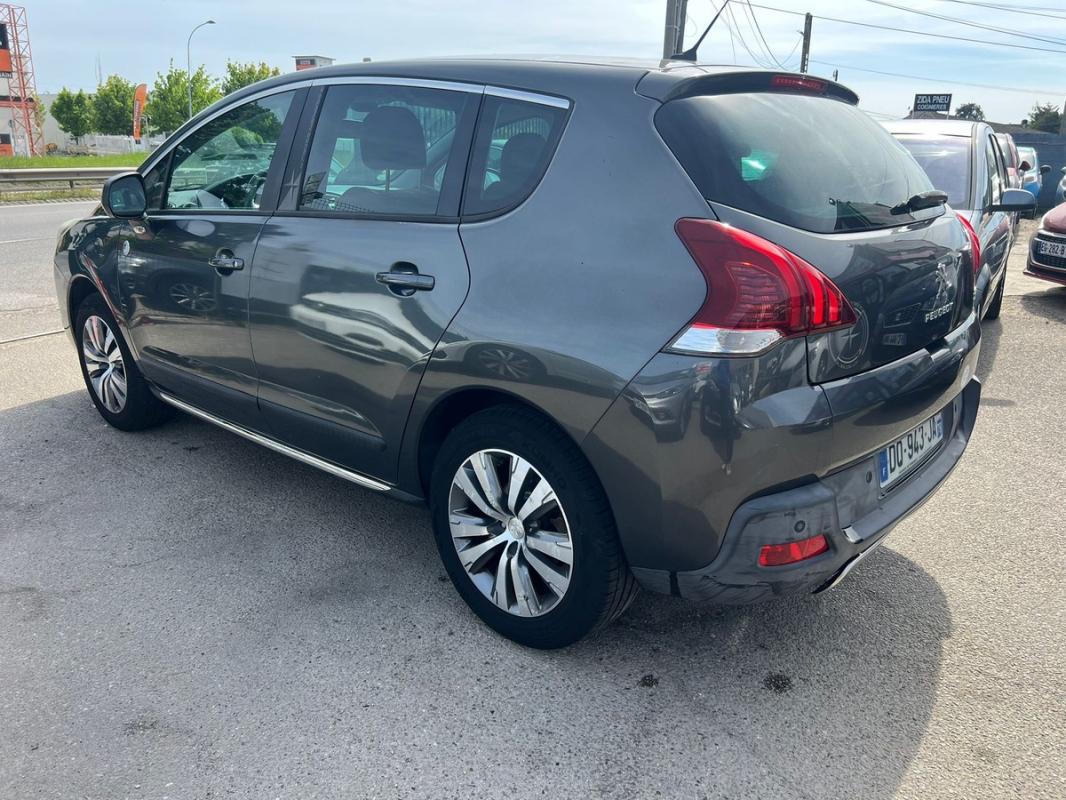 Peugeot 3008 (2) 1.6 BLUEHDI 120 S&S CROSSWAY