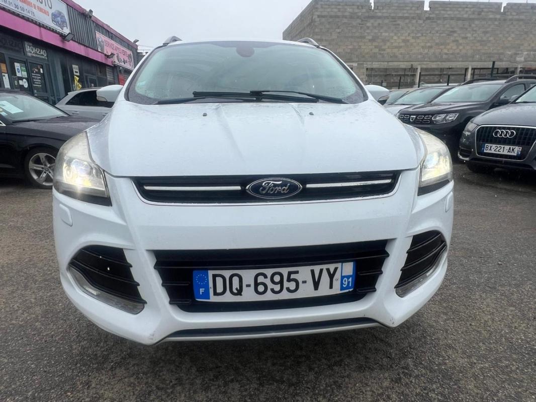 Ford Kuga II (2) 2.0 TDCI 150 S&S 4X2 TITANIUM