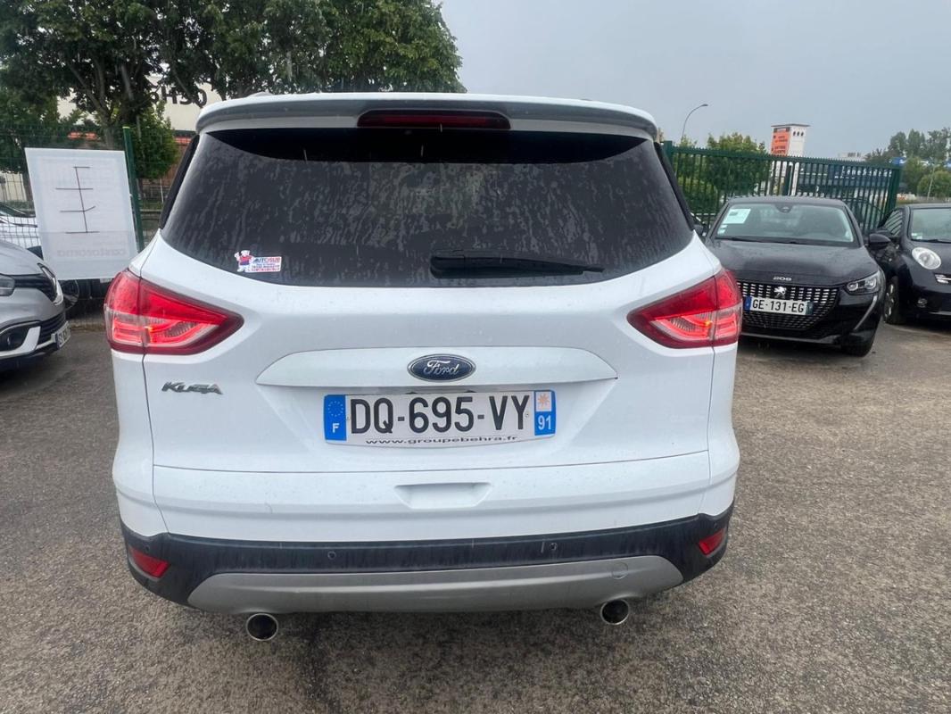 Ford Kuga II (2) 2.0 TDCI 150 S&S 4X2 TITANIUM