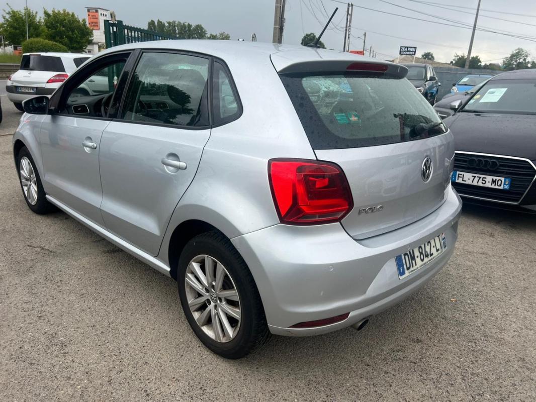 Volkswagen Polo V (2) 1.2 TSI 90 BLUEMOTION TECHNOLOGY CONFORTLINE 5P