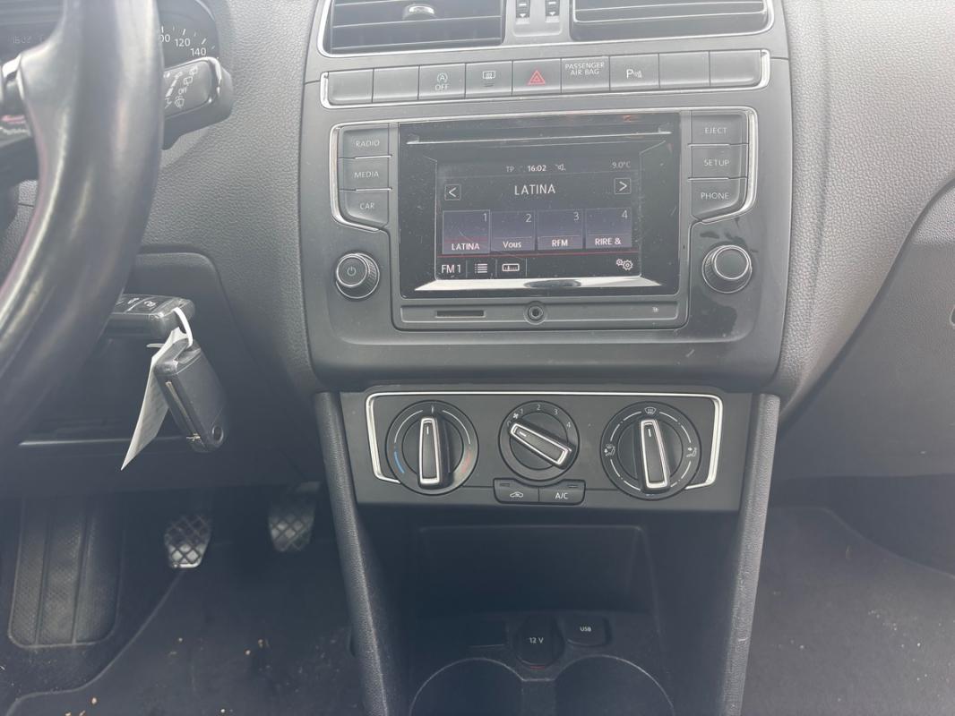 Volkswagen Polo V (2) 1.2 TSI 90 BLUEMOTION TECHNOLOGY CONFORTLINE 5P