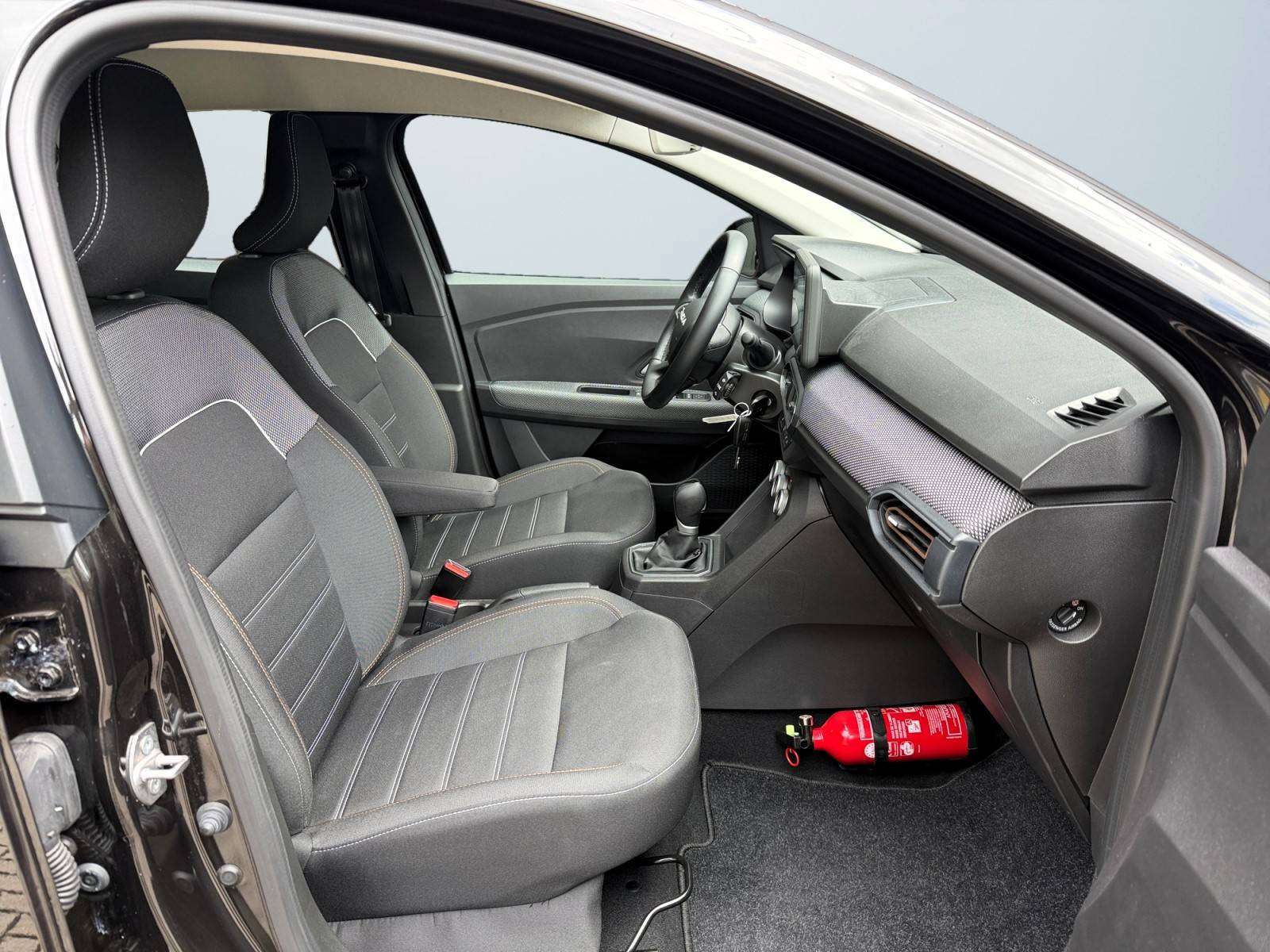 Dacia Sandero *STEPWAY*1.0TCe*91PK*EXPRESSION*CVT*CARPLAY*ANDROIDAUTO*GARANTIE