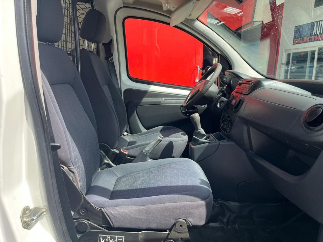 Citroen Nemo 1.4 HDI 68 CH | ENTIÈREMENT RÉVISÉE ET GARANTIE TRÈS PROPRE