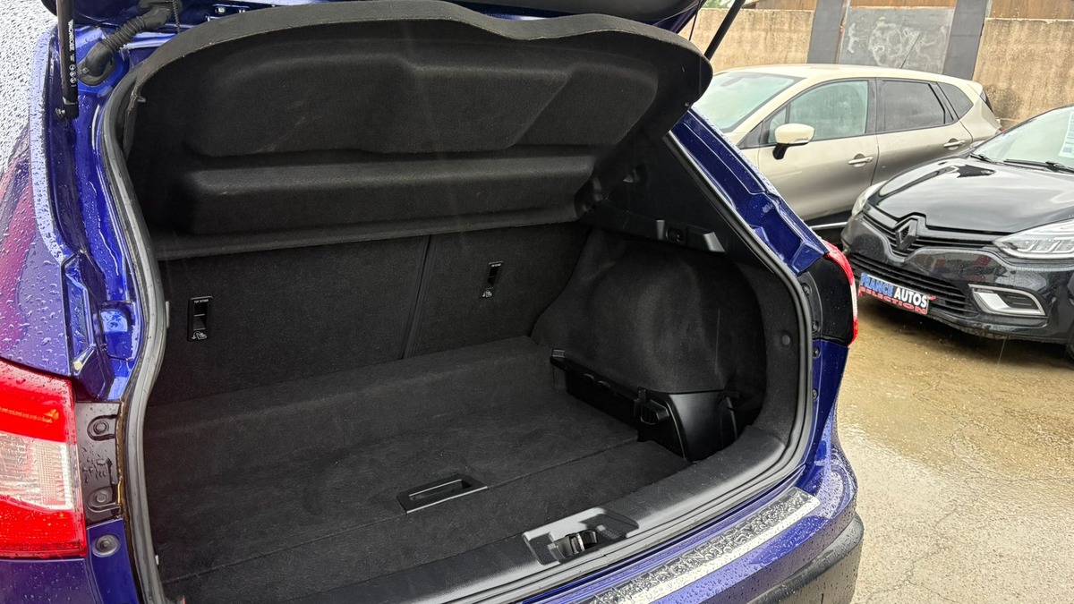 Nissan Qashqai 1.6L DCI 131 CH - ENTIÈREMENT RÉVISÉE & GARANTIE PENDANT 12 MOIS