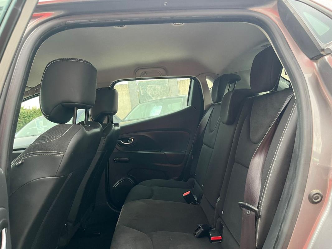 Renault Clio IV 1.5L DCI GPS - RADAR DE RECUL ENTIÈREMENT RÉVISÉE ET GARANTIE SUR 12 MOIS