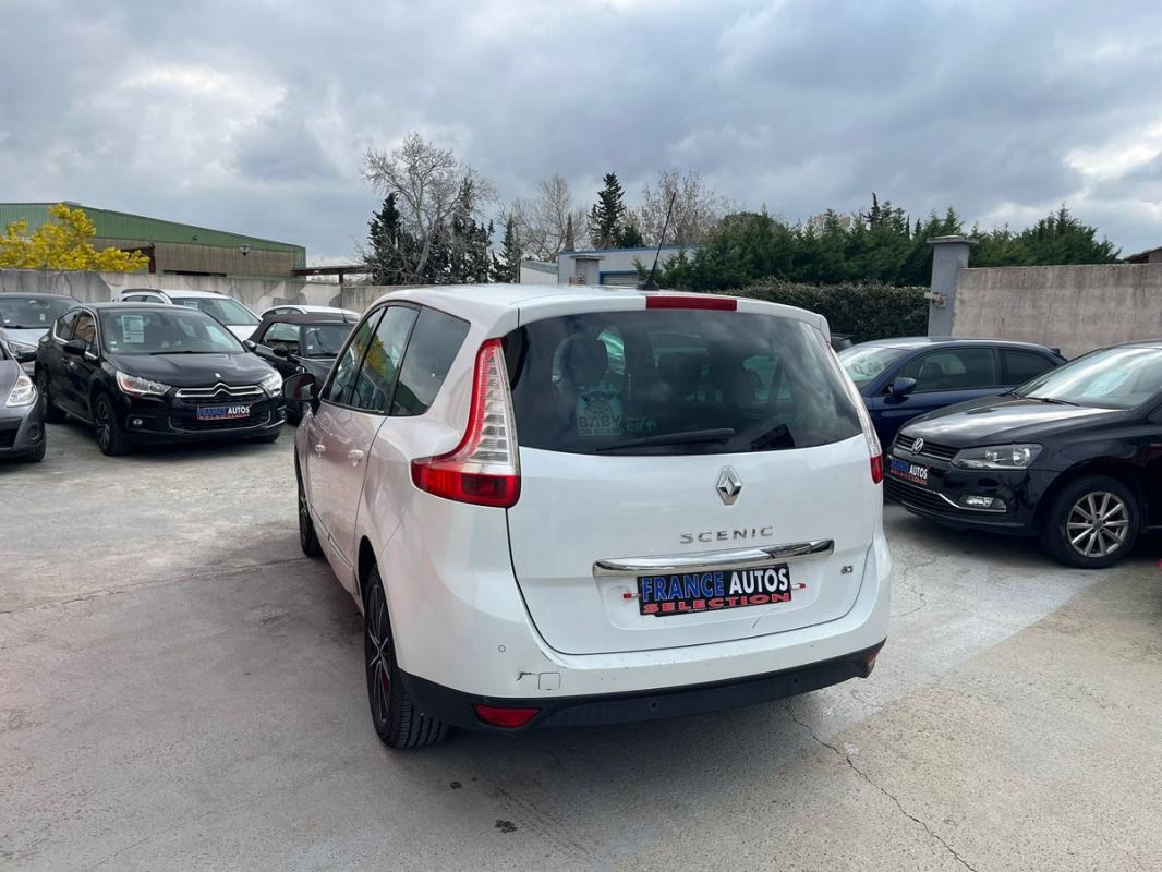 Renault Scenic BOSE 1.5 DCI 110 CH 7 PLACES - AVEC GPS TOMTOM | ENTIÈREMENT RÉVISÉE & GARANTIE