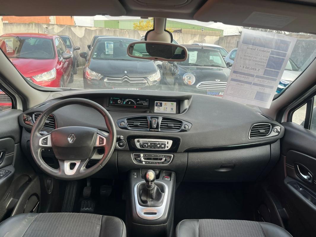 Renault Scenic BOSE 1.5 DCI 110 CH 7 PLACES - AVEC GPS TOMTOM | ENTIÈREMENT RÉVISÉE & GARANTIE