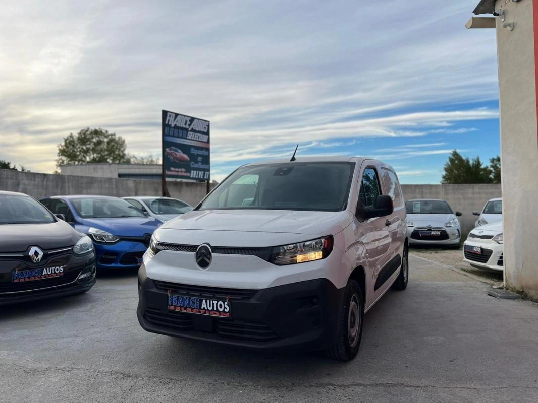 Citroen Berlingo 1.5 HDI 100 CH - 1ere MAIN 3 PLACES |RÉVISÉE ET ANS DE GARANTIE CONSTRUCTEUR